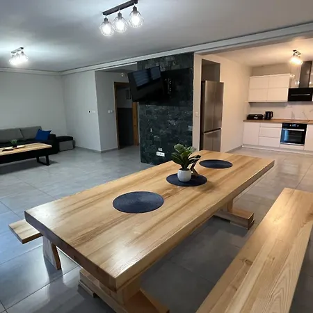 Na Maciejce Dla 15 Osob 펜션 야보진카